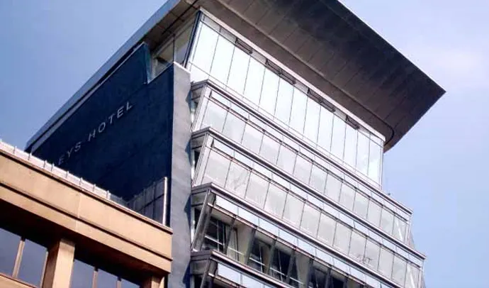 Rolfs Flyg & Bussresor AB