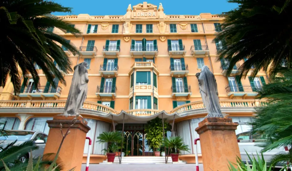 Rolfs Flyg & Bussresor AB