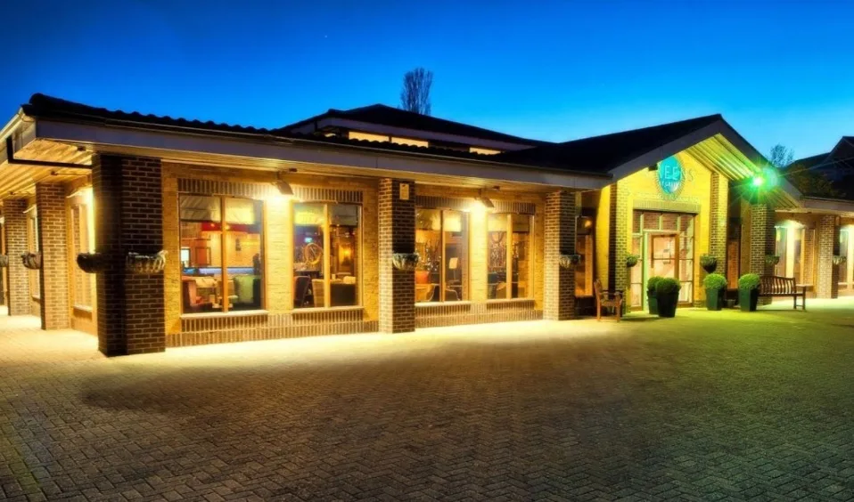 Rolfs Flyg & Bussresor AB