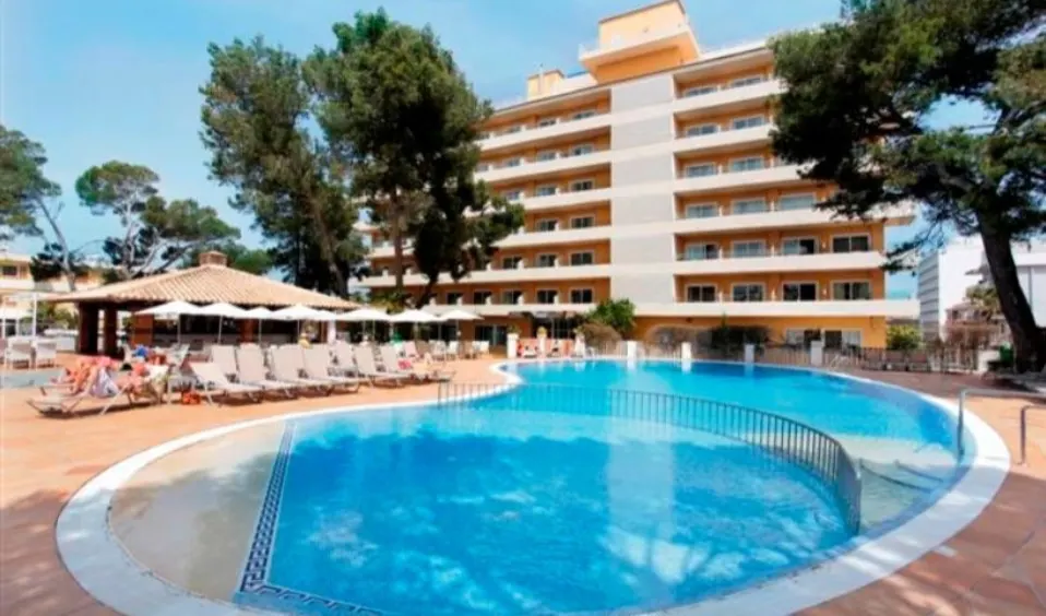 Rolfs Flyg & Bussresor AB