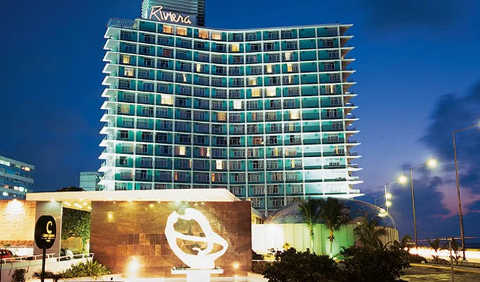 Rolfs Flyg & Bussresor AB