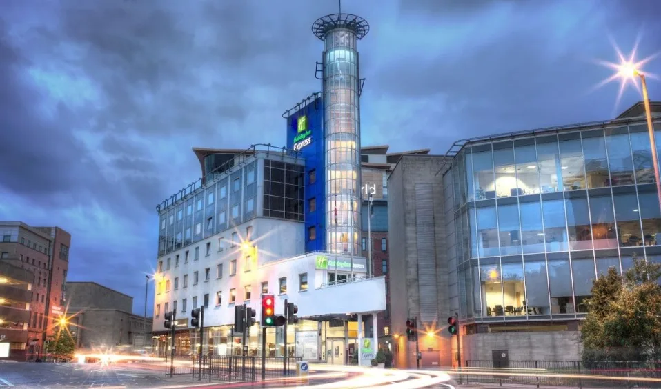 Rolfs Flyg & Bussresor AB