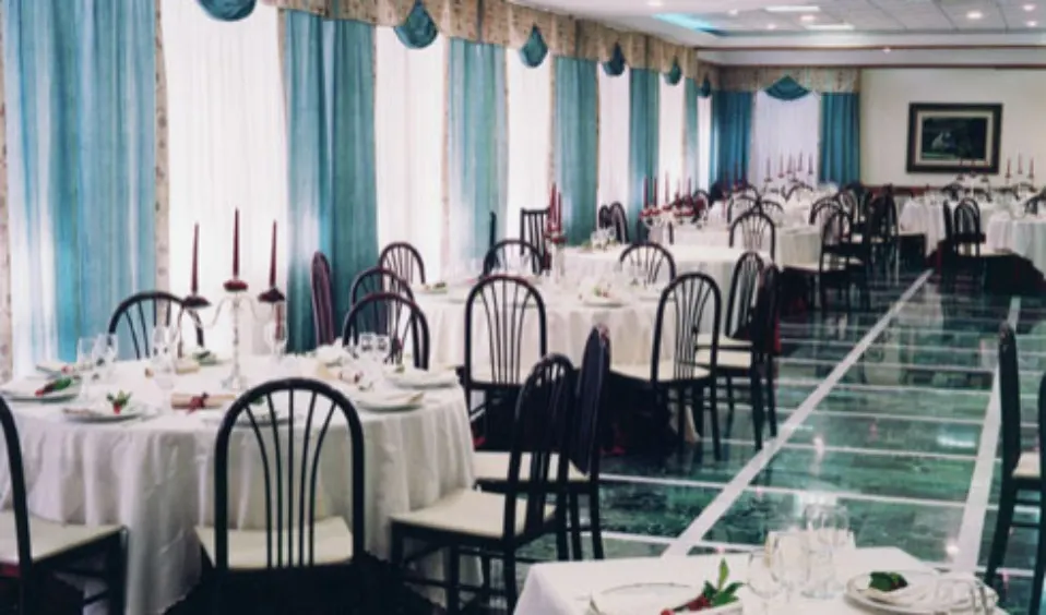 Rolfs Flyg & Bussresor AB