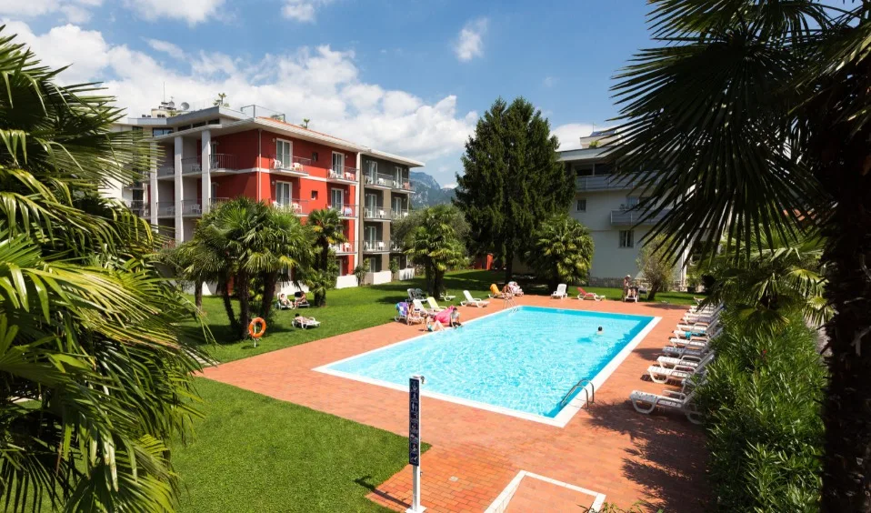 Rolfs Flyg & Bussresor AB