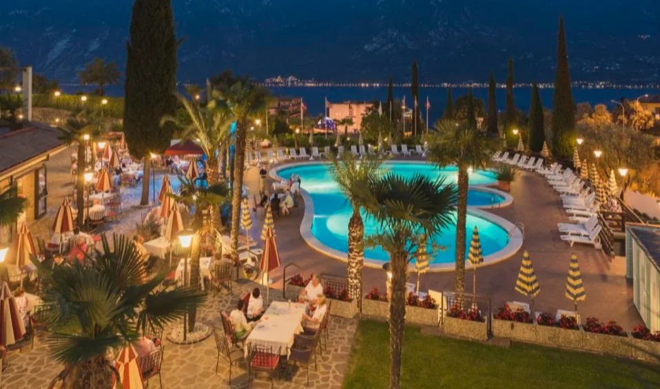 Rolfs Flyg & Bussresor AB