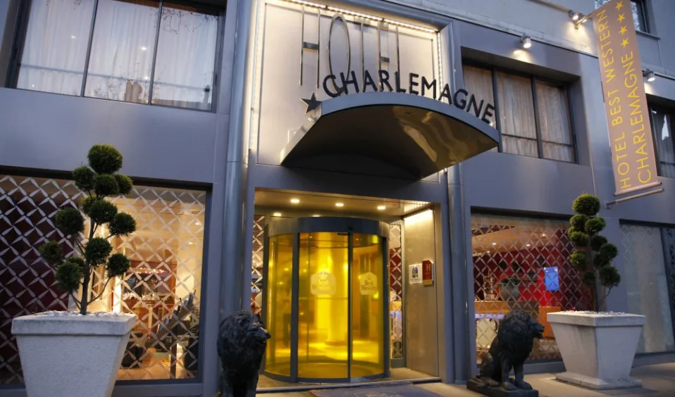 Rolfs Flyg & Bussresor AB