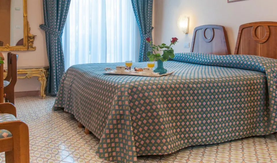 Rolfs Flyg & Bussresor AB