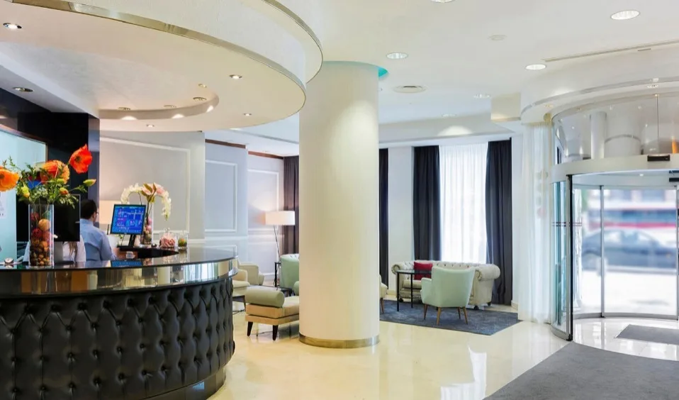 Rolfs Flyg & Bussresor AB