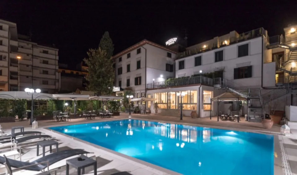 Rolfs Flyg & Bussresor AB