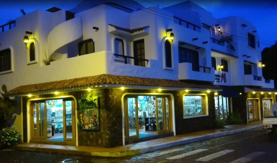 Rolfs Flyg & Bussresor AB