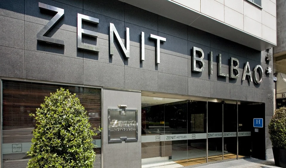 Rolfs Flyg & Bussresor AB