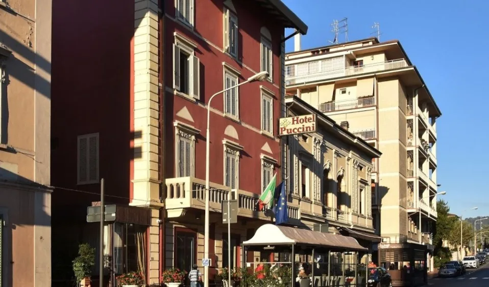 Rolfs Flyg & Bussresor AB