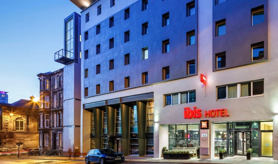 Rolfs Flyg & Bussresor AB