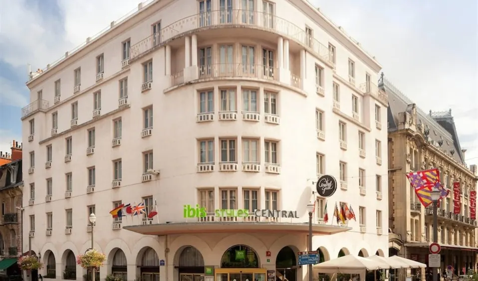 Rolfs Flyg & Bussresor AB