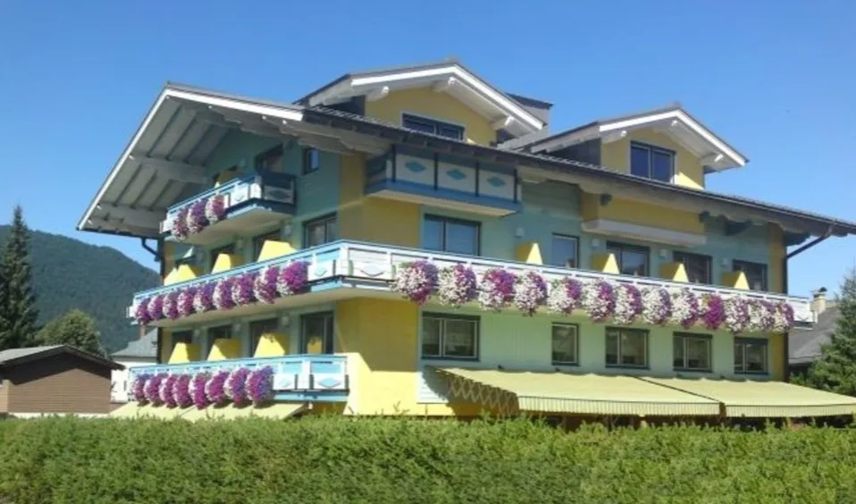 Rolfs Flyg & Bussresor AB