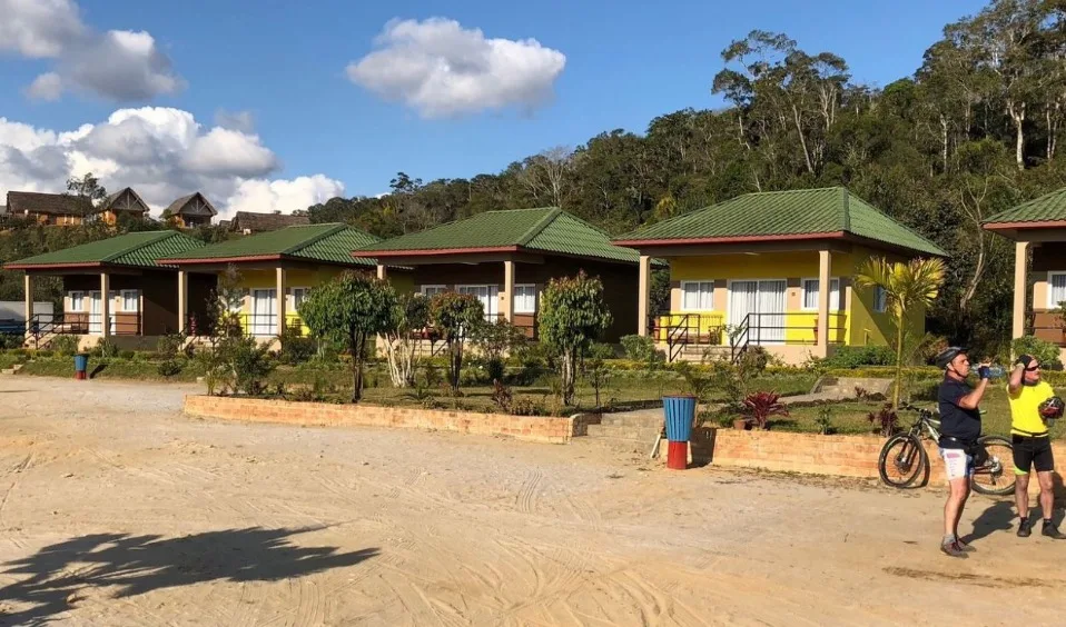 Rolfs Flyg & Bussresor AB