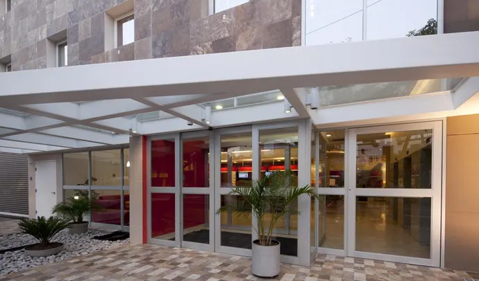 Rolfs Flyg & Bussresor AB