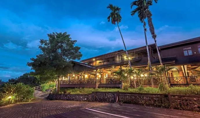 Rolfs Flyg & Bussresor AB