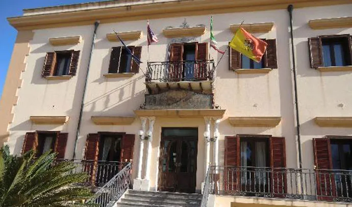 Rolfs Flyg & Bussresor AB