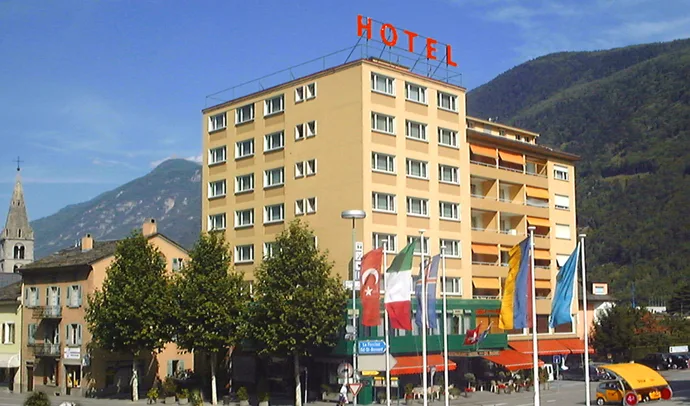 Rolfs Flyg & Bussresor AB