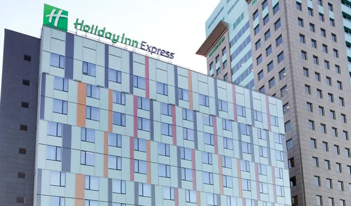 Rolfs Flyg & Bussresor AB