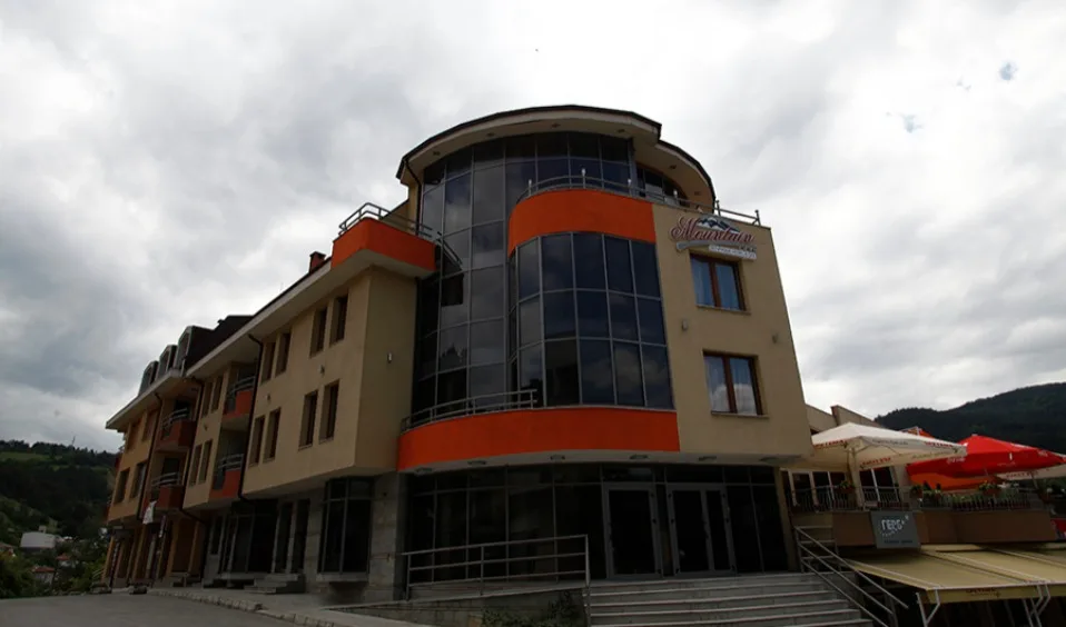 Rolfs Flyg & Bussresor AB