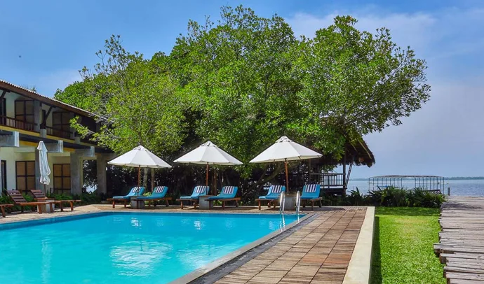 Rolfs Flyg & Bussresor AB