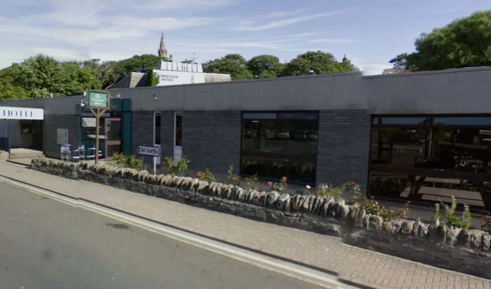 Rolfs Flyg & Bussresor AB