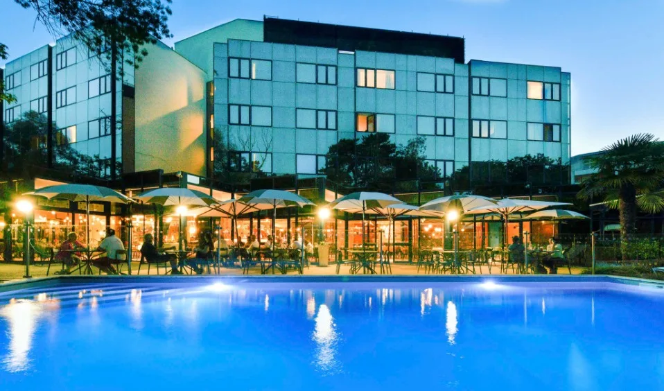 Rolfs Flyg & Bussresor AB