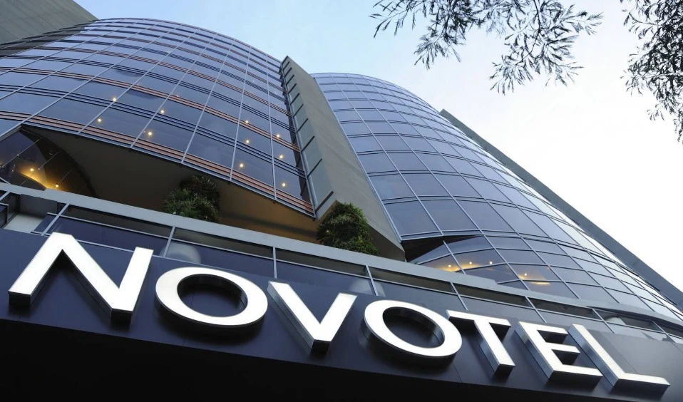 Rolfs Flyg & Bussresor AB