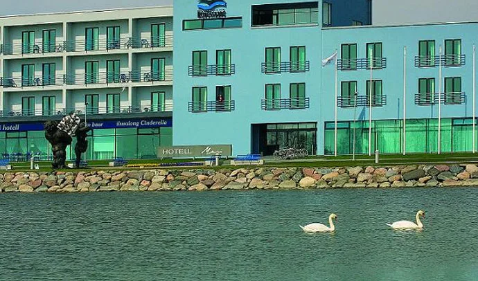 Rolfs Flyg & Bussresor AB