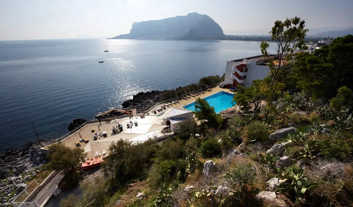 Rolfs Flyg & Bussresor AB