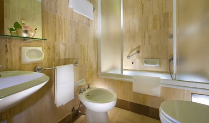 Rolfs Flyg & Bussresor AB