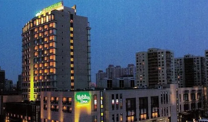 Rolfs Flyg & Bussresor AB