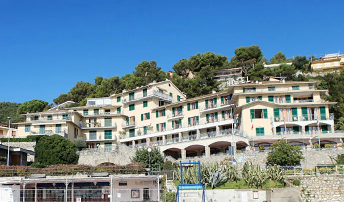 Rolfs Flyg & Bussresor AB