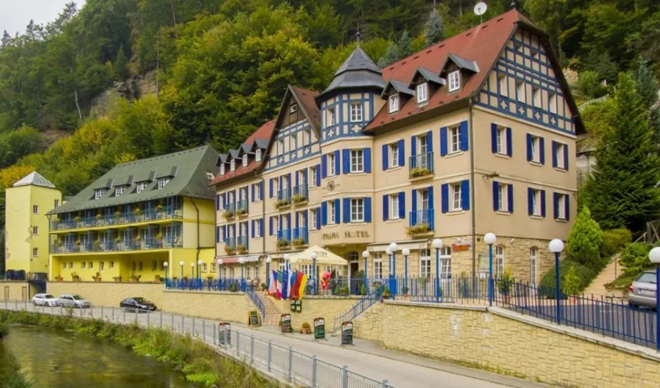 Rolfs Flyg & Bussresor AB