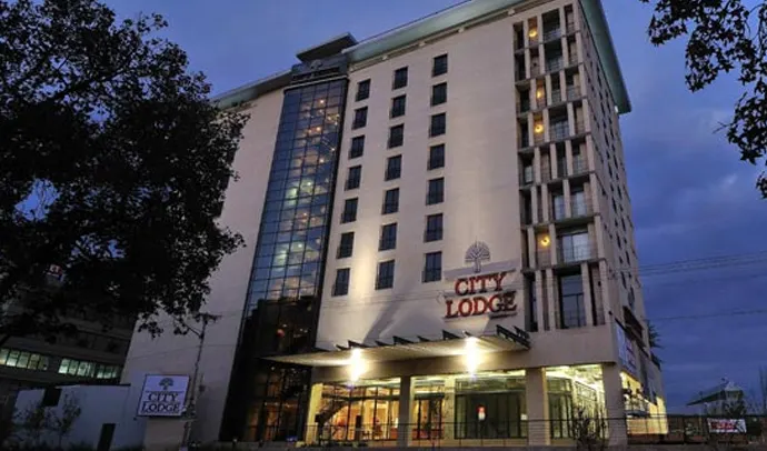 Rolfs Flyg & Bussresor AB