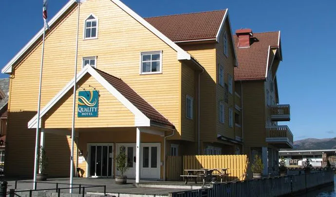 Rolfs Flyg & Bussresor AB