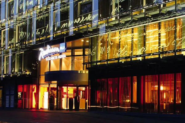 Rolfs Flyg & Bussresor AB