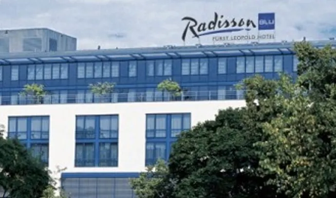 Rolfs Flyg & Bussresor AB