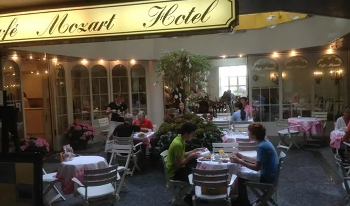 Rolfs Flyg & Bussresor AB