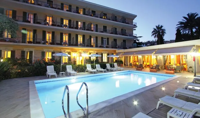 Rolfs Flyg & Bussresor AB