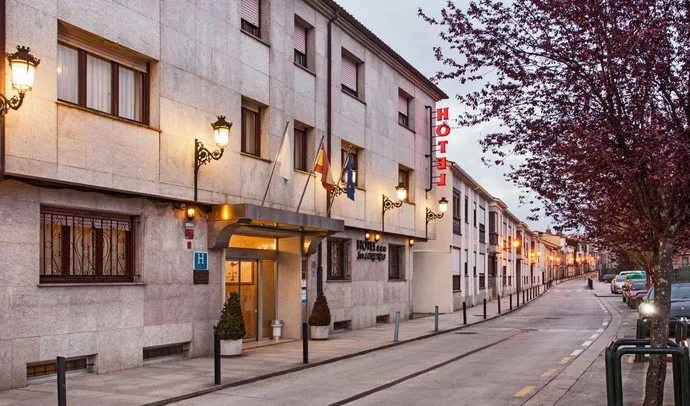 Rolfs Flyg & Bussresor AB