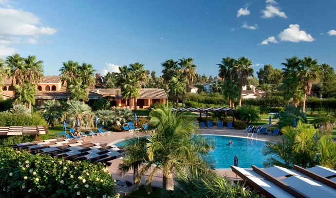 Rolfs Flyg & Bussresor AB