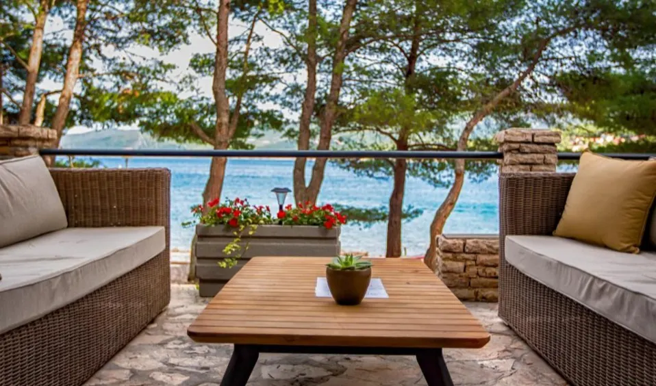 Rolfs Flyg & Bussresor AB