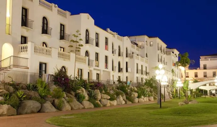 Rolfs Flyg & Bussresor AB