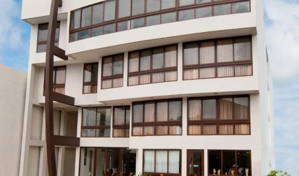 Rolfs Flyg & Bussresor AB