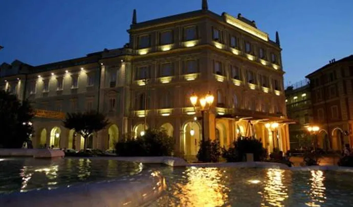 Rolfs Flyg & Bussresor AB