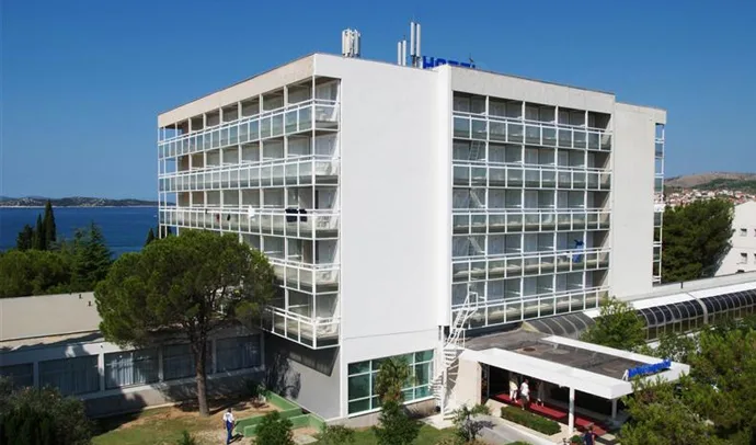 Rolfs Flyg & Bussresor AB