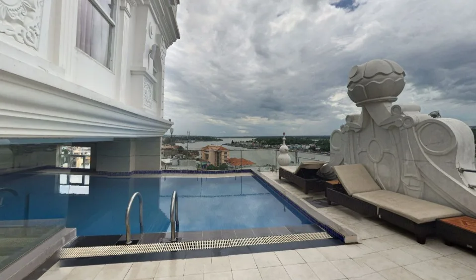 Rolfs Flyg & Bussresor AB